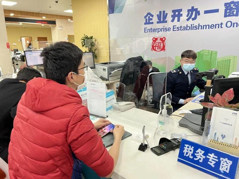 學雷鋒 齊抗疫 | 坪山稅務勇擔使命抗疫情，商標代理顯擔當